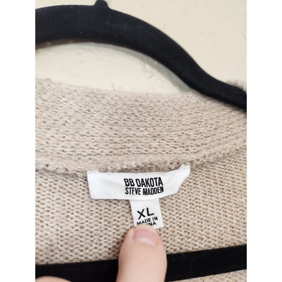 BB Dakota Steve Madden Cardigan Sweater Knit Button Front Pockets XL - Picture 3 of 6